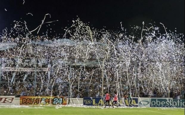 Avanzan las gestiones para la vuelta del público a los estadios de fútbol