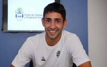 Informe Tripero: un jugador dio positivo de coronavirus y es baja para jugar contra el Rojo
