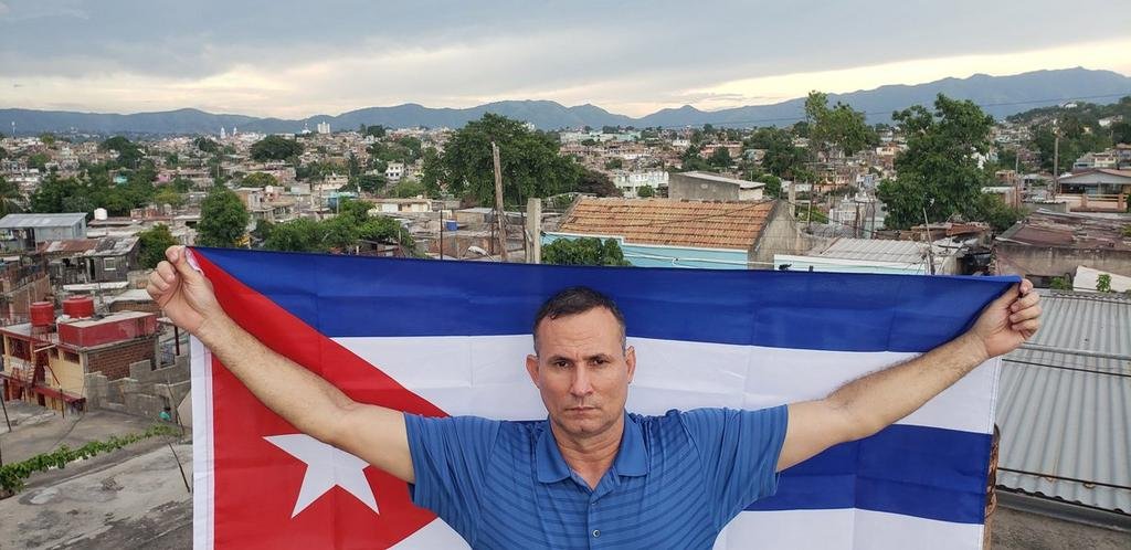Detienen en Santiago de Cuba a un líder opositor
