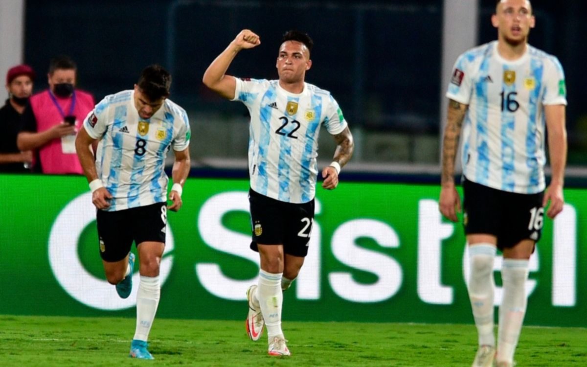 VIDEO.- Así abrió el marcador el "Toro" Martínez, máximo goleador de la era Scaloni