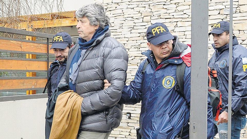 Revocan el sobreseimiento de un acusado de integrar la megabanda