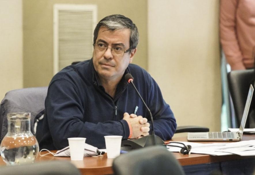 Un santafesino alineado con el exministro Rossi