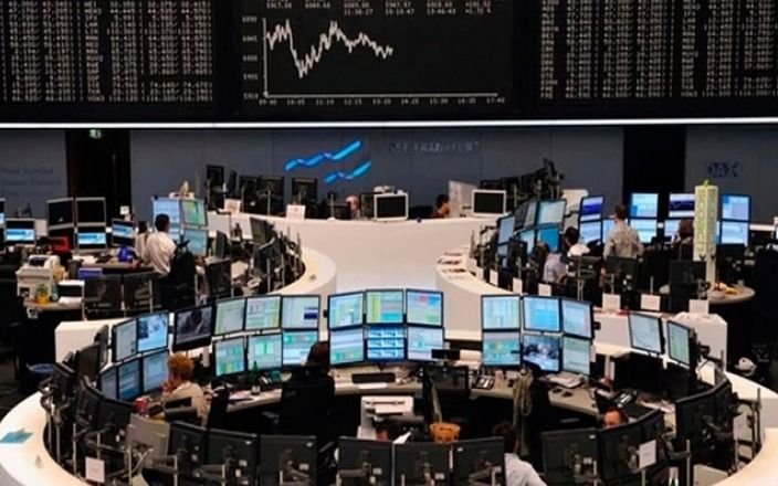 El Merval retrocede 1,17% y las acciones argentinas en Wall Street operan con caídas de hasta 3,8%
