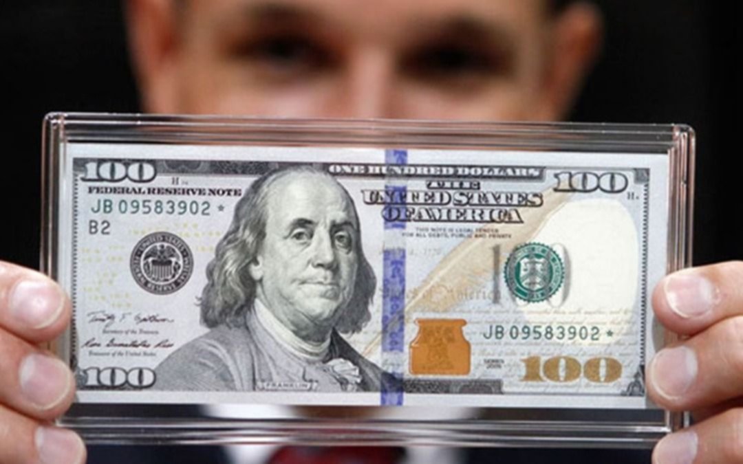 Alerta por la circulación de 7 billetes de dólar falsos: cómo identificarlos 