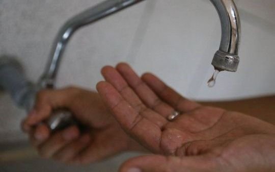Se rompió un caño de ABSA en La Plata y un amplio sector podría sufrir escasez de agua