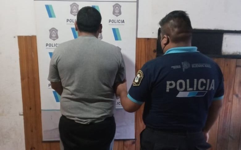 Con pistola y escopeta, cayó el autor de una entradera en Los Hornos