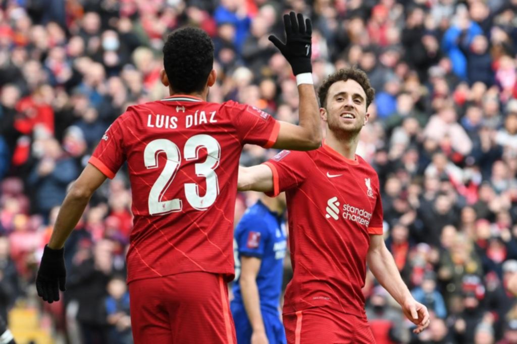 Liverpool venció a Cardiff y avanzó a 8vos