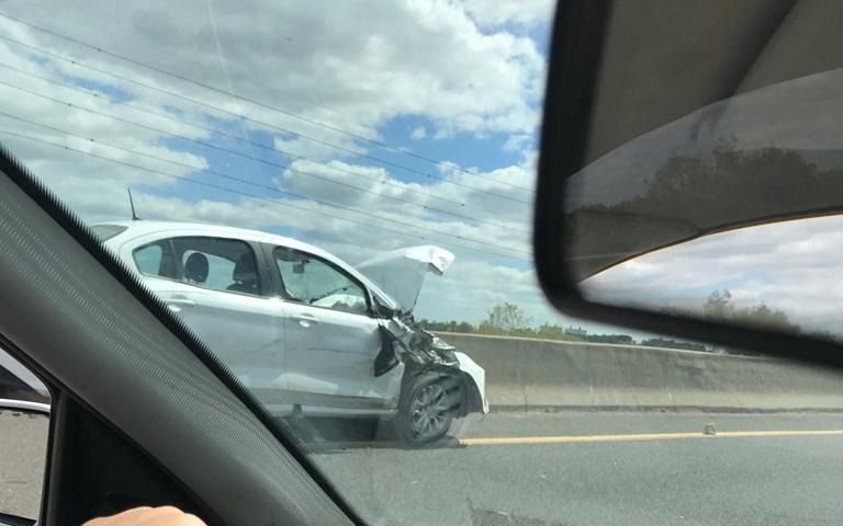 Retraso en la autopista Buenos Aires -La Plata por choque automovilístico 