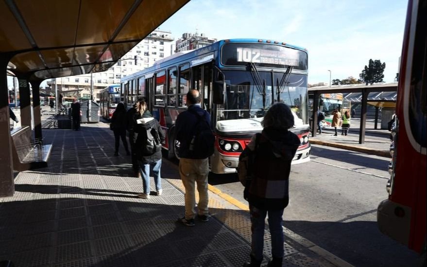 Nación insiste con que CABA administre las líneas de colectivos exclusivas de su territorio