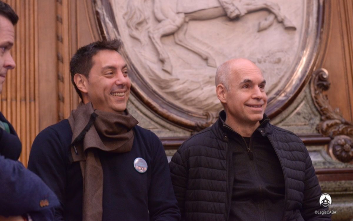 Desde el Larretismo le respondieron a Sileoni