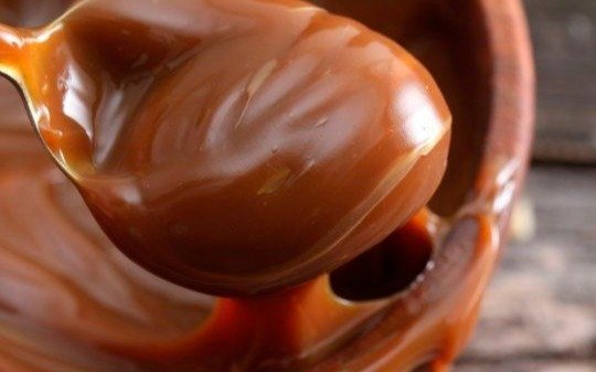 La ANMAT prohibió un dulce de leche falsificado de Havanna y un aceite de girasol