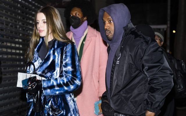 Kayne West, el golpeador de mujeres, hizo que su nueva novia pase por un entrenamiento