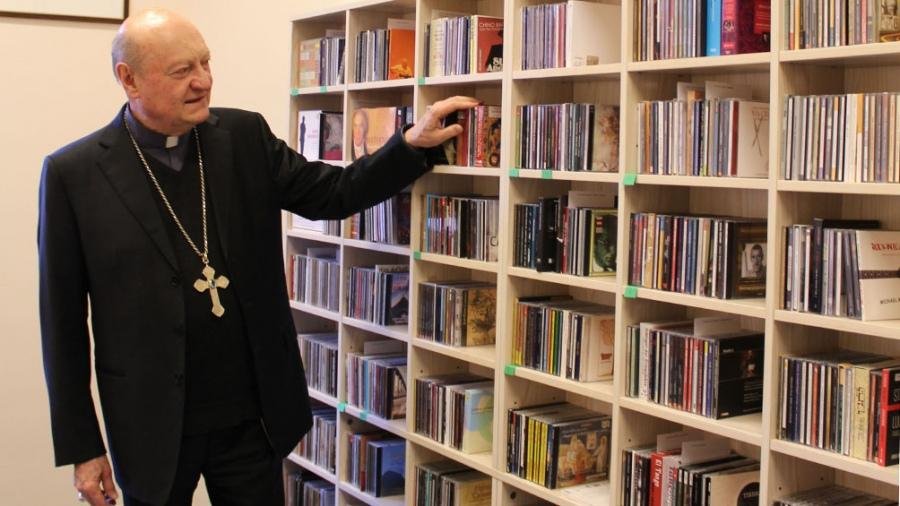 La discoteca de Francisco: desde Elvis Presley a Astor Piazzolla