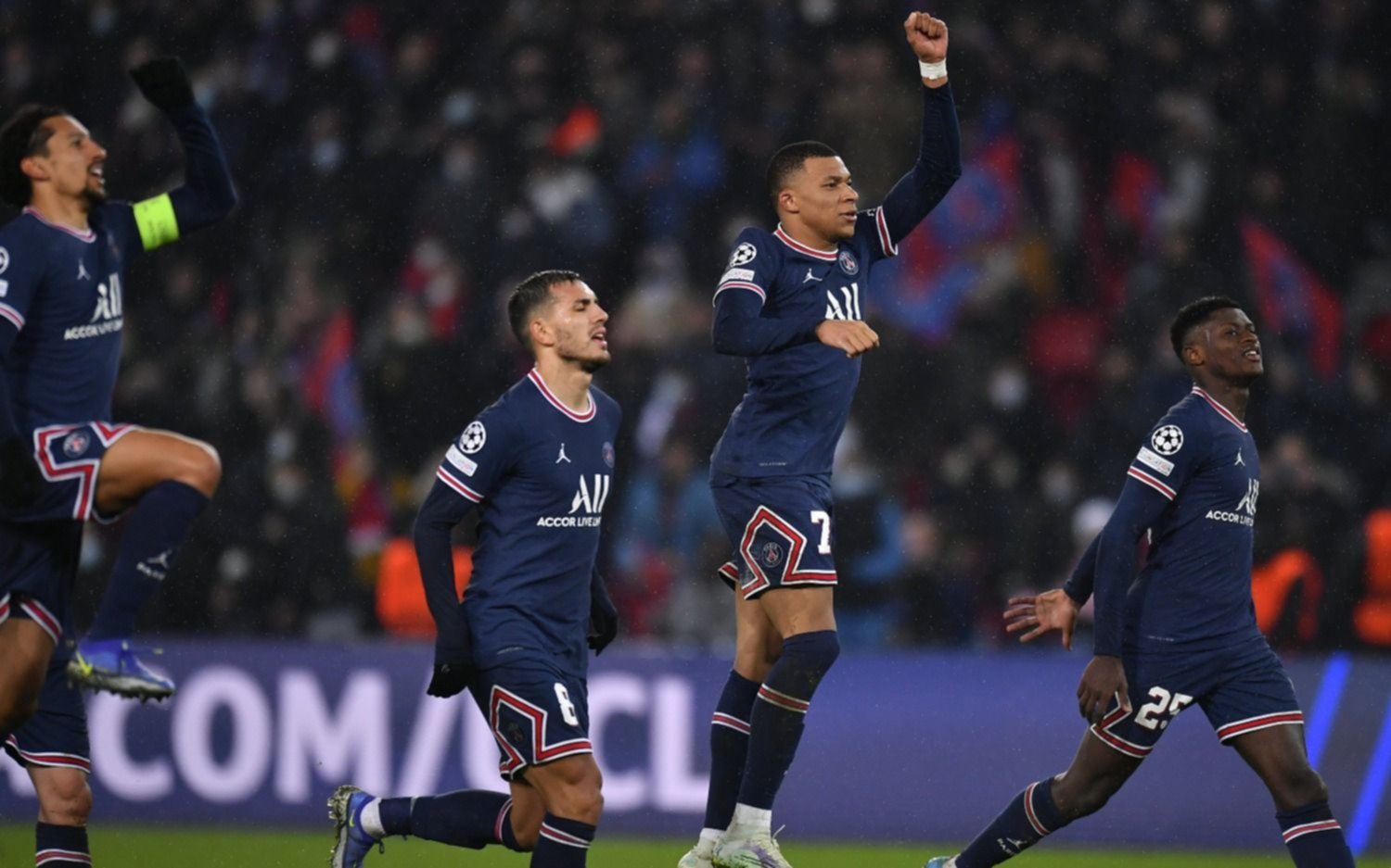 PSG superó 1 a 0 de manera agónica al Real Madrid con gol de Kylian Mbappé: Messi erró un penal