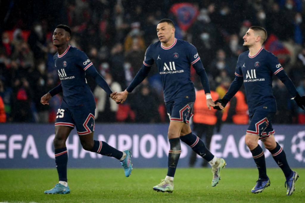 Messi erró un penal pero Mbappe le dio el triunfo al PSG Messi erró un penal pero Mbappe le dio el triunfo al PSG