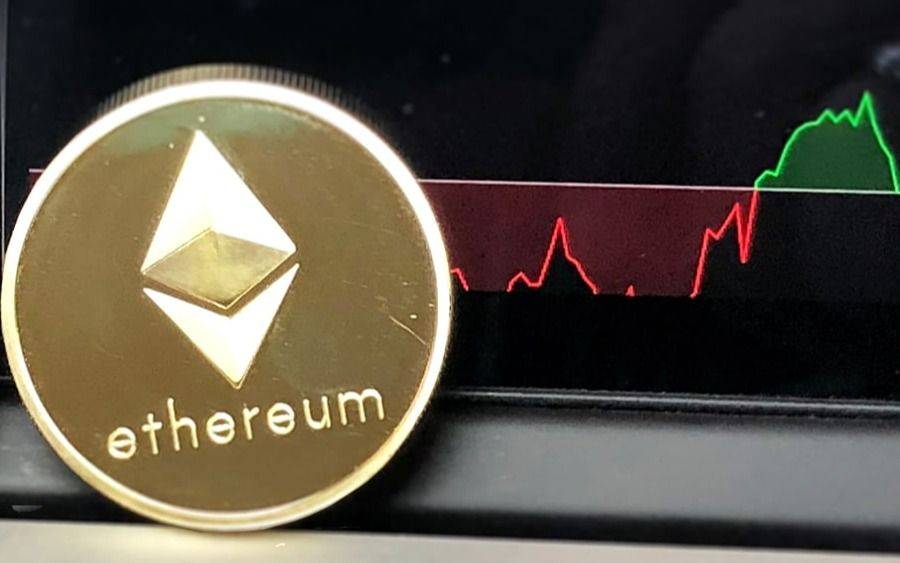 Cuál es y cómo comprar barata la criptomoneda que podría llegar a valer un billón de dólares
