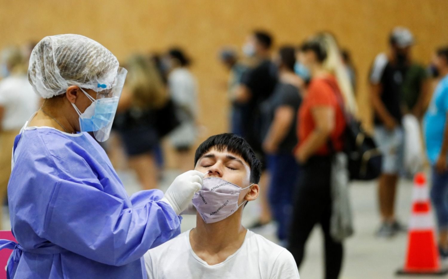 Coronavirus en Argentina: 17.034 nuevos casos y 180 muertes en las últimas 24 horas