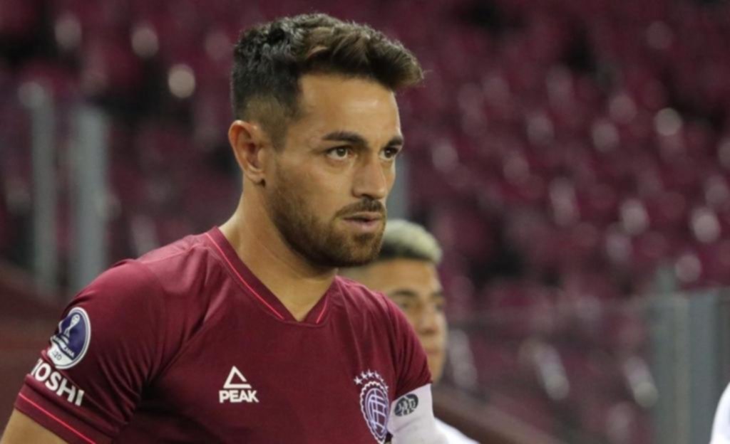 Almirón recupera a Acosta para visitar UNO