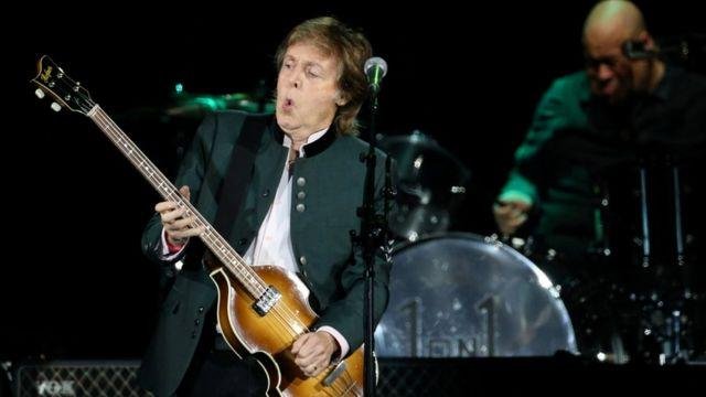 McCartney vuelve a los escenarios tras tres años