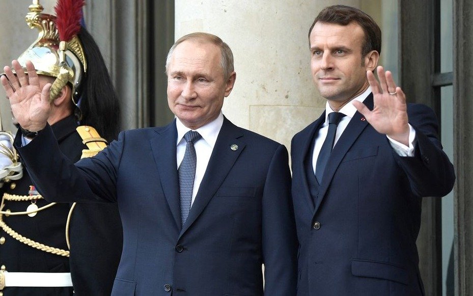 Tensión: Macrón y Putin acuerdan "hacer todo lo posible" para alcanzar el "alto el fuego" en Ucrania