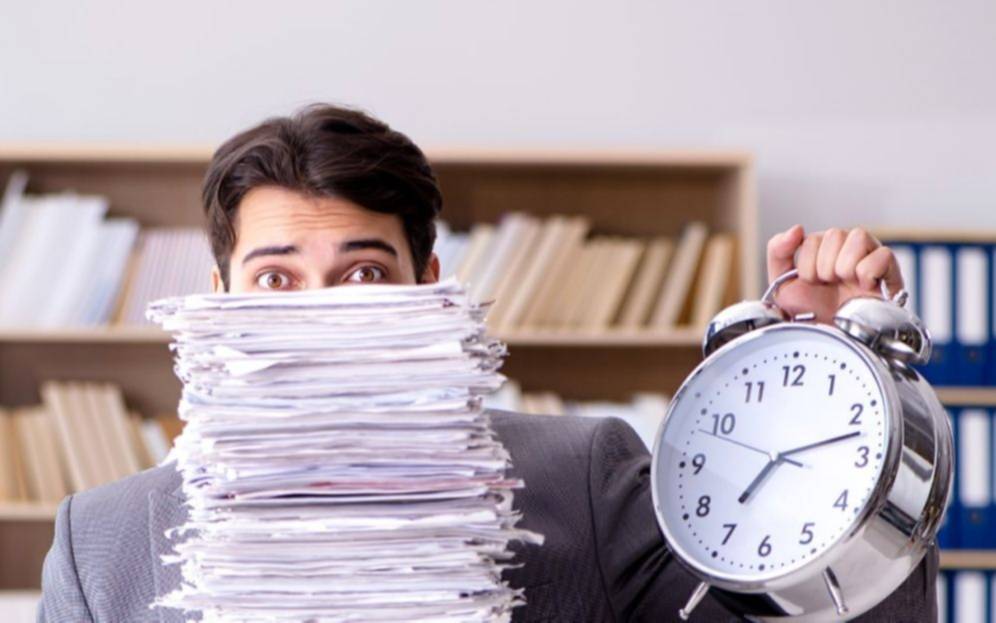 Cada vez más países se suman a la semana laboral de cuatro días: cuáles son sus beneficios