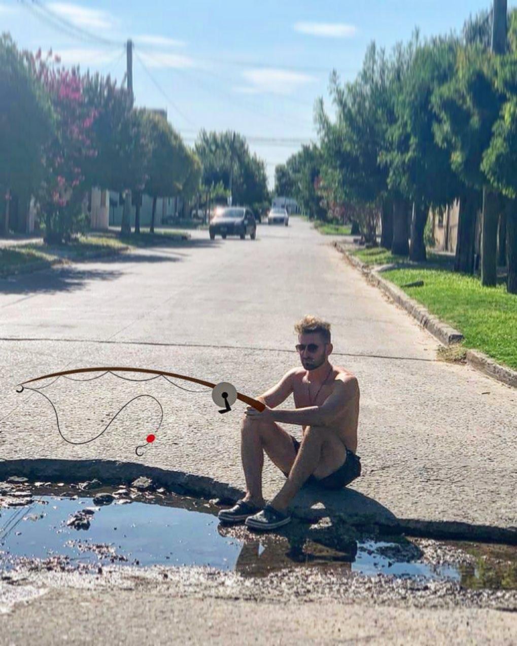Salió a “pescar” en un pozo con agua de Berisso