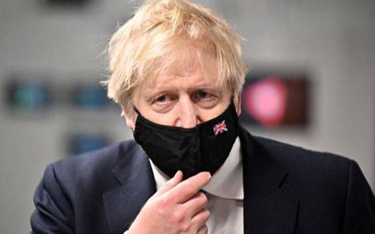 Boris Johnson le pone fin a las últimas restricciones contra el coronavirus en Inglaterra