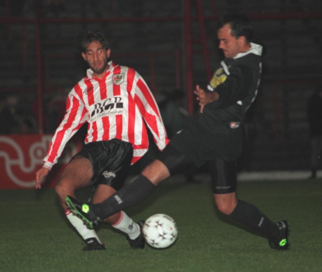 Estudiantes con saldo a favor en partidos contra chilenos
