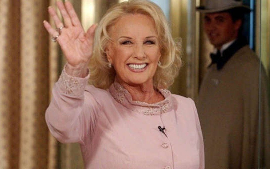 Los 95 de Mirtha Legrand: fiesta “chiquita”, dudas sobre su regreso y duras palabras para el Presidente