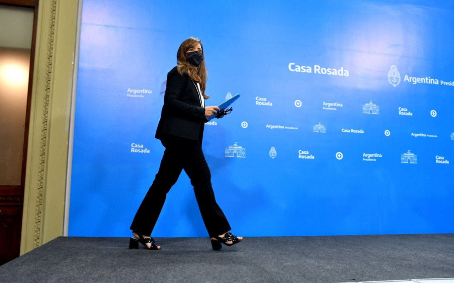 El Gobierno argentino "llama a Rusia a cesar las acciones militares en Ucrania"