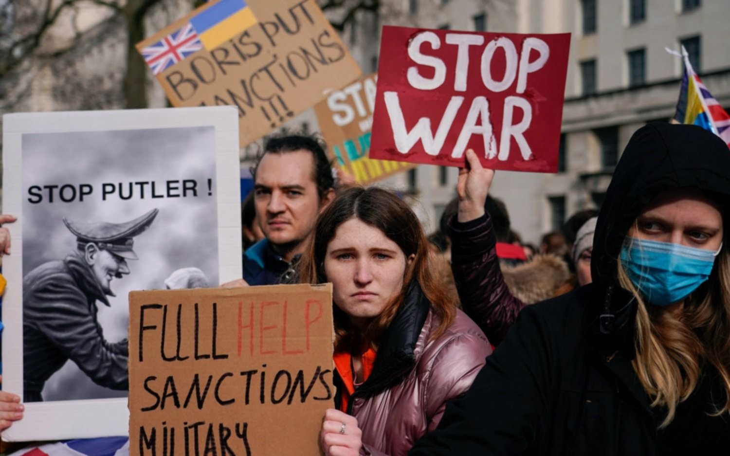 Punto por punto, el desigual poderío militar entre Rusia y Ucrania