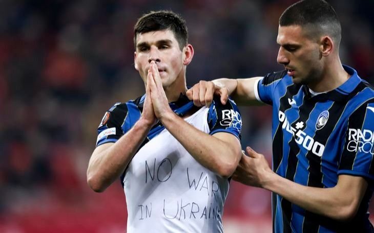 El pedido conmovedor de un jugador ucraniano que marcó dos goles para Atalanta