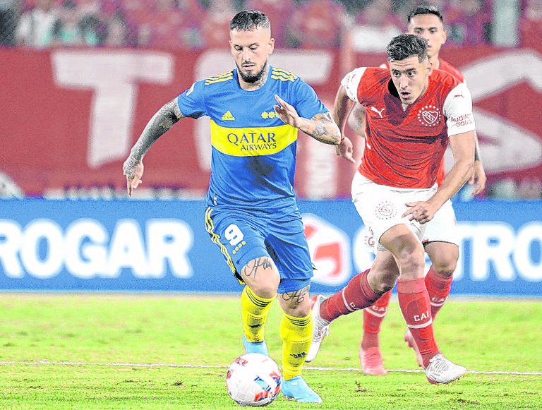 Rojos-Boca, un clásico con goles en medio del diluvio