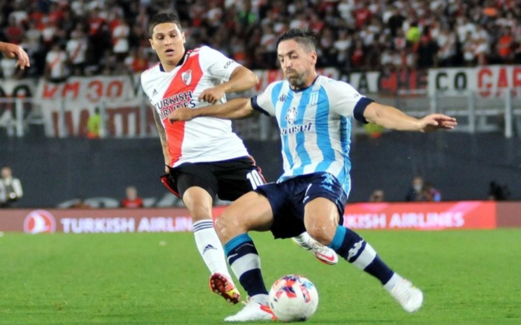 En un partidazo, River ganaba, pero Racing lo amargó e igualaron 2 a 2 en el Monumental