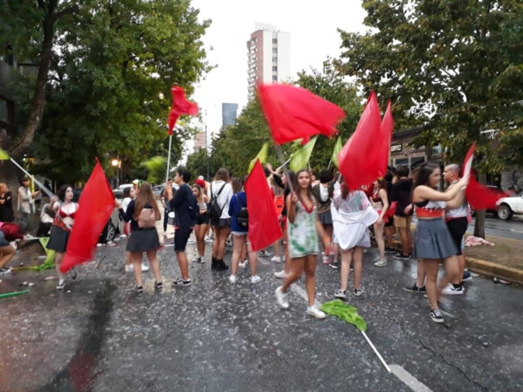 El Último Primer Día enciende alertas en las escuelas secundarias