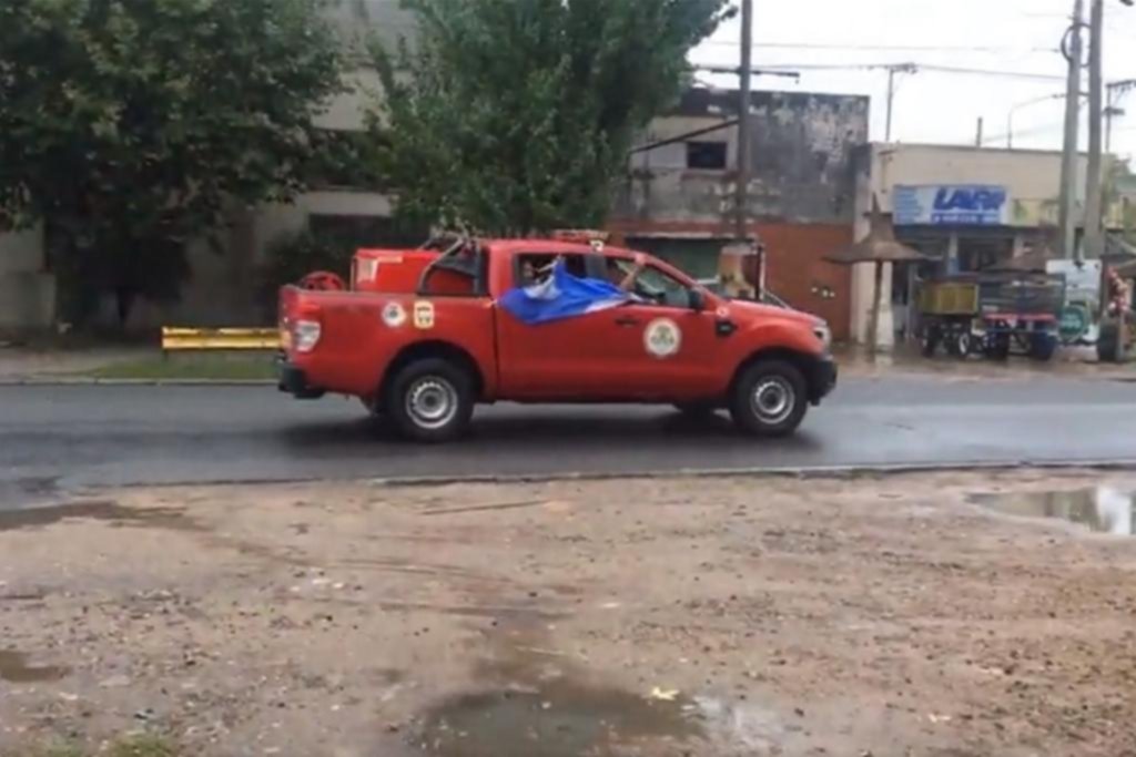 Bomberos de Ensenada, de regreso
