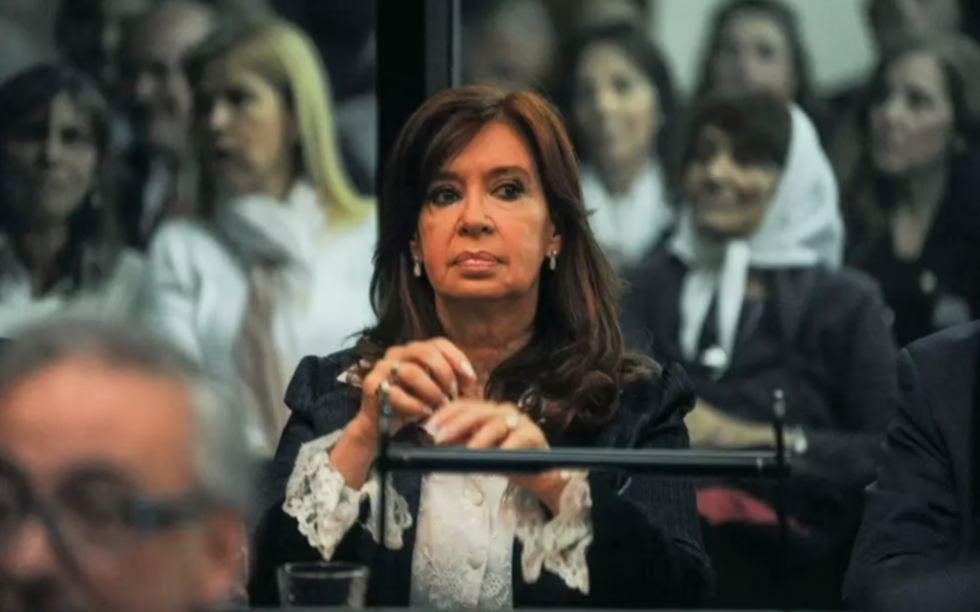 La Justicia rechazó el pedido de Cristina Fernández para transmitir en vivo la recusación de Capuchetti
