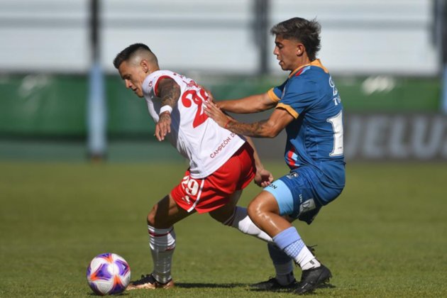 Independiente de - Independiente de Chivilcoy (Oficial)