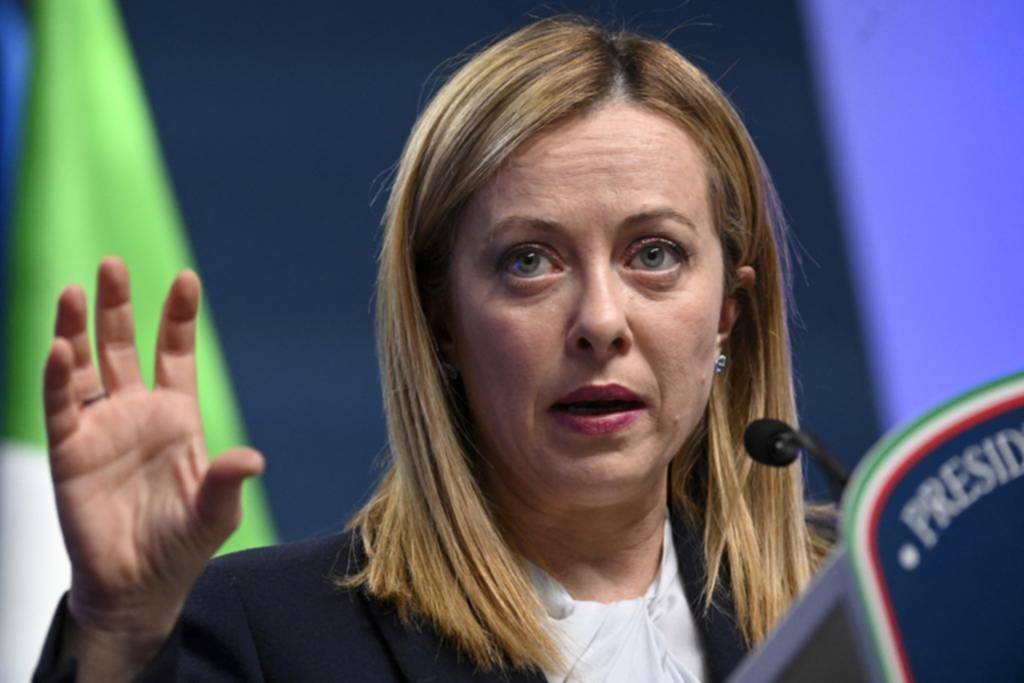 Meloni encara su primera prueba electoral en las regiones de Roma y Milán
