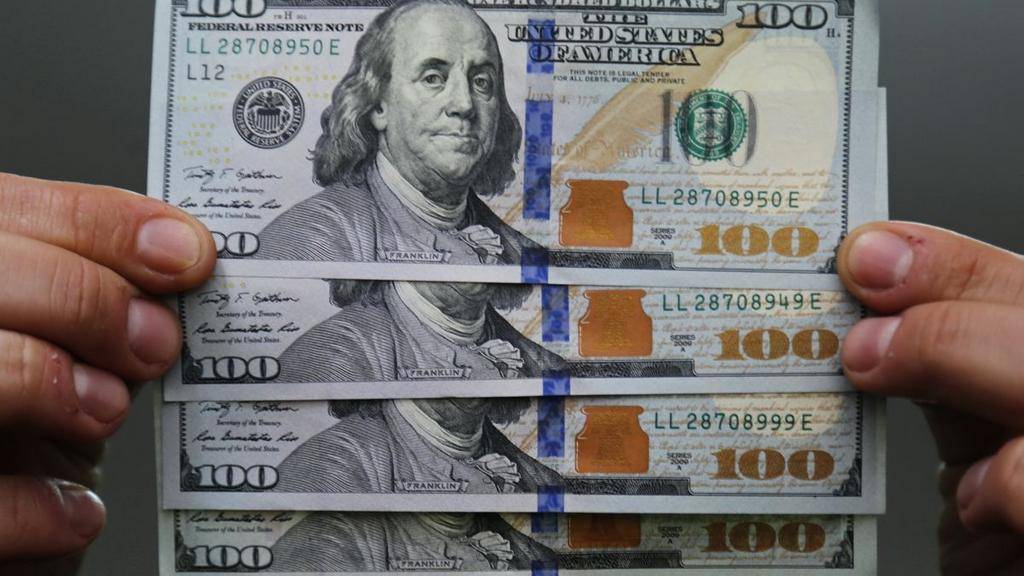 Los economistas creen que el dólar está barato