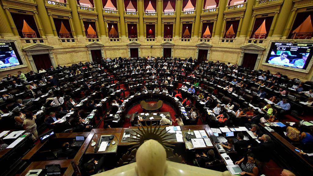 “La inactividad del Congreso muestra cuán alejada está la política de los problemas reales de la sociedad”