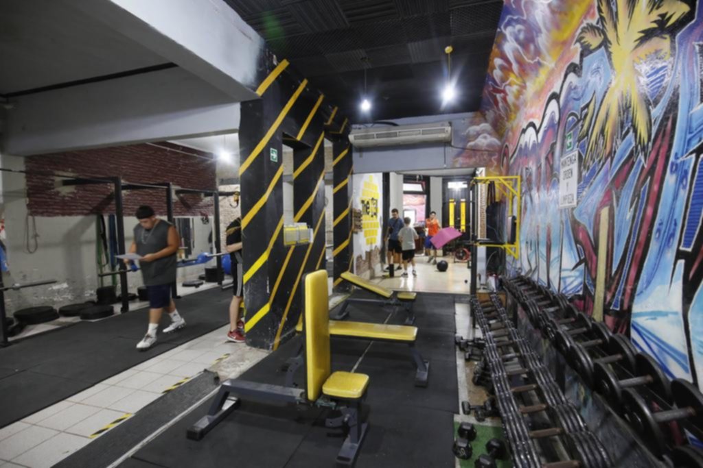 Del colegio al gimnasio, los otros ajustes que golpean en la línea de flotación