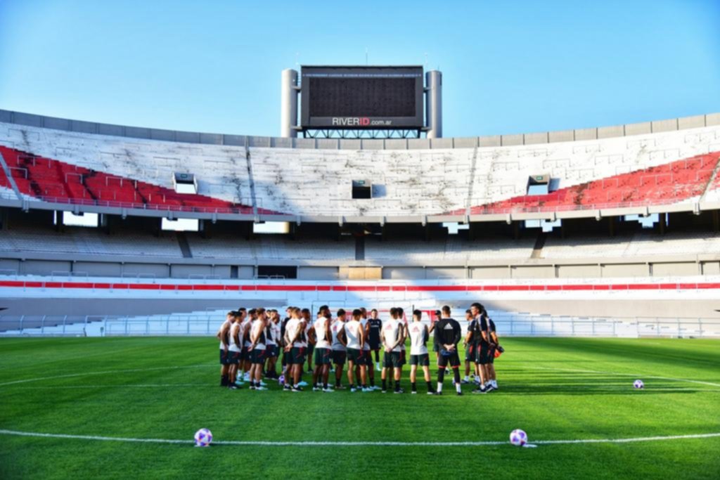 River recibe a Argentinos en el renovado Monumental y en una jornada cargada de emociones