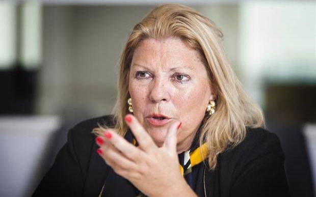 Elisa Carrió afirmó que "tiene derecho a ser candidata" y cargó duro contra Javier Milei 