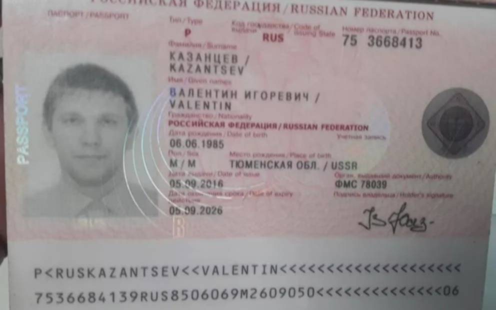 Un ciudadano ruso llegó al país el viernes, era buscado por interpol y lo detuvieron en Ezeiza