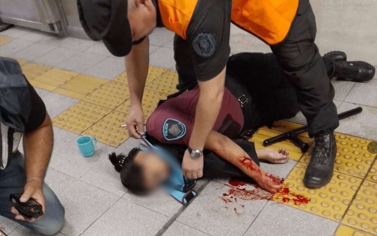 Murió la policía que había sido baleada en la estación de subte de Retiro