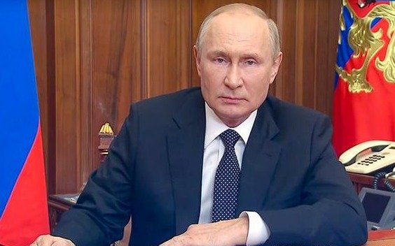 Rusia y una doble amenaza a Europa: despliega bombas nucleares en el Báltico por primera vez en 30 años