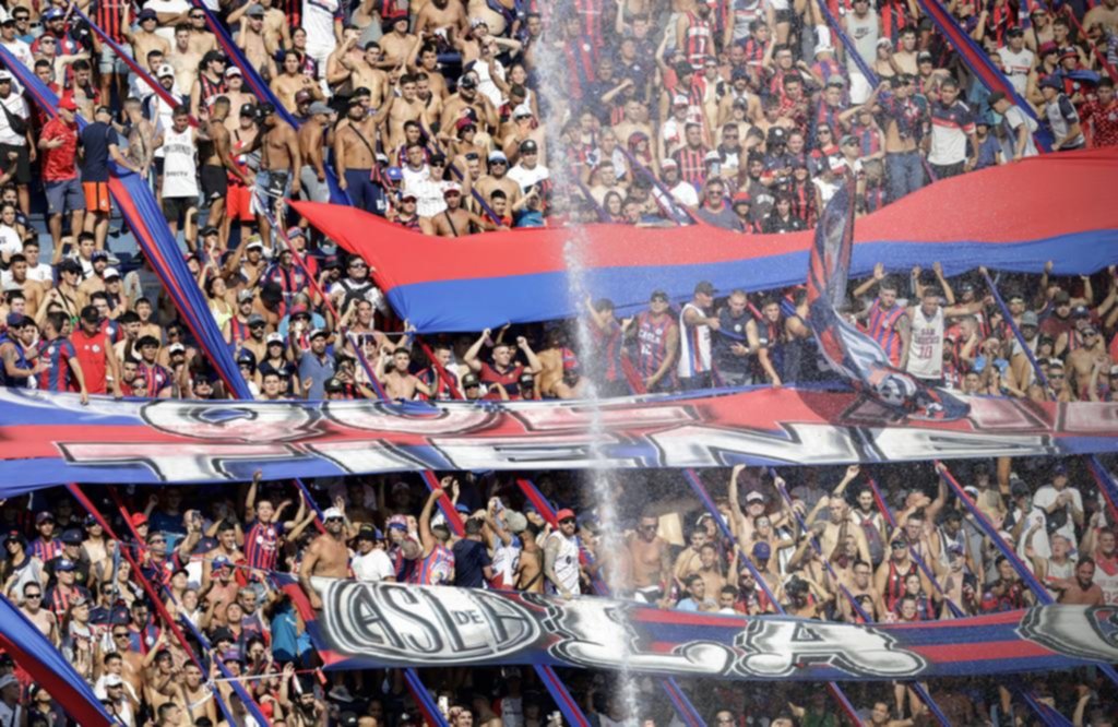Varios clubes cuestionan jugar a las 5 de la tarde