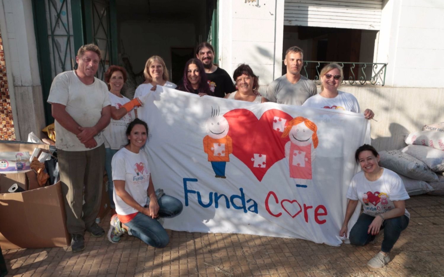 Fundacore adquirió un equipo de iluminación para cirugía cardiovascular para el Hospital de Niños