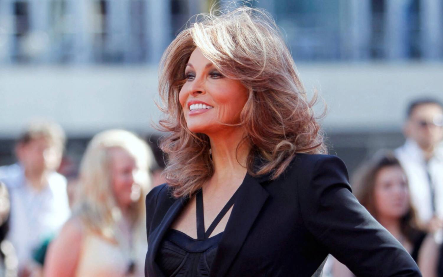 Falleció la actriz hollywoodense Raquel Welch a los 82 años de edad